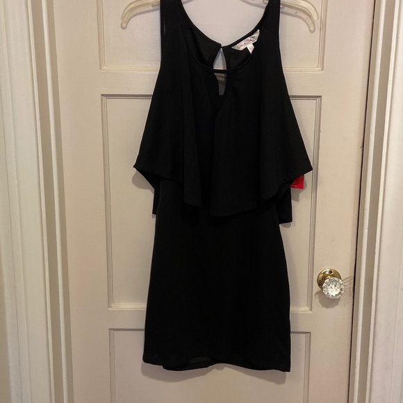 New MACY'S MARILYN MONROE BLACK BODYCON DRESS XL SLIMMING - Picture 1 of 10